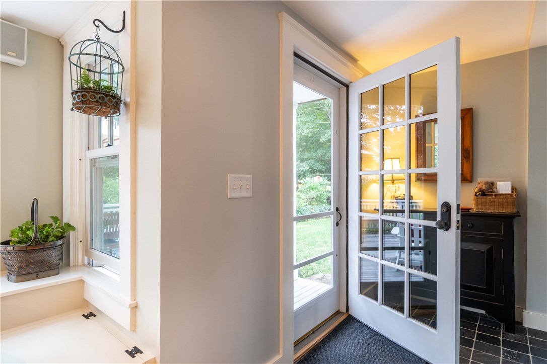 9 Westport Harbor Road Little Compton, RI 02837 - Photo 14 of 39