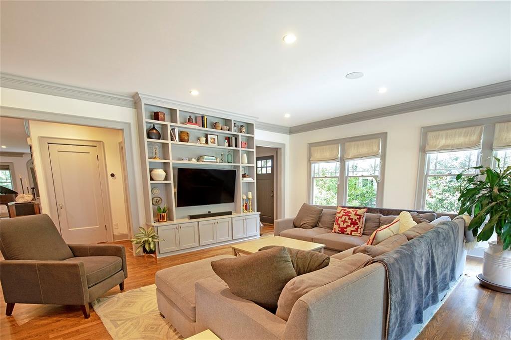 1430 Harvard Road Northeast Atlanta, GA 30306 - Photo 4 of 36
