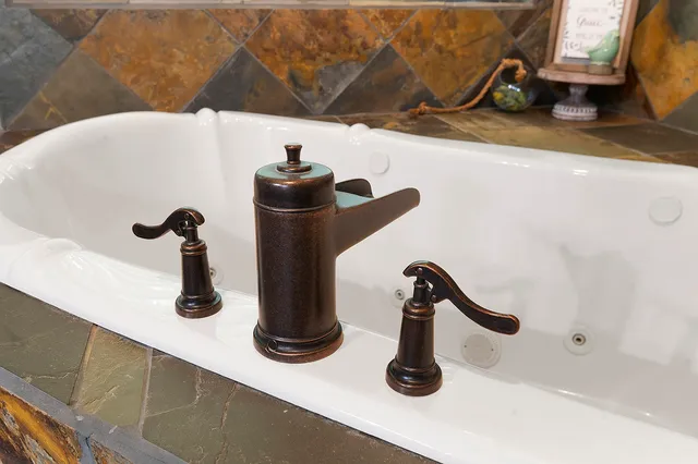 a close view of sink