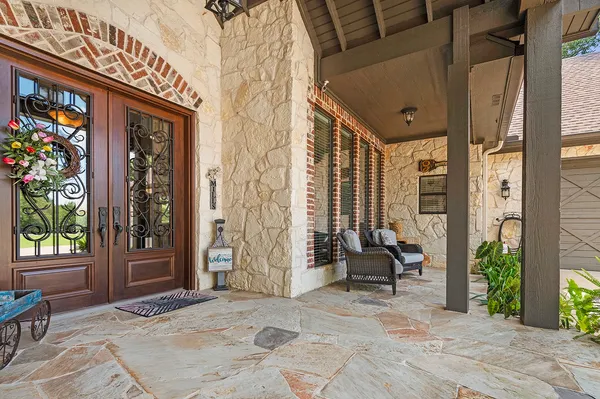a view of a entryway door of the house