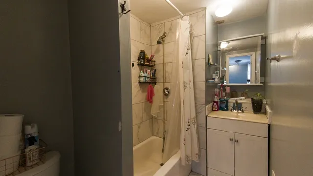 a view of entryway and hall