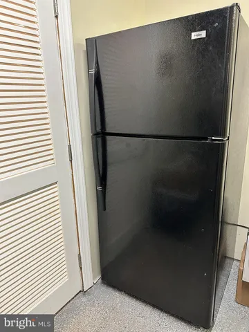 a close up of a shower