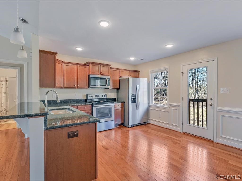 4761 Bell Road Powhatan, VA 23139 - Photo 11 of 25 Large Kitchen with hardwood floors, stainless stee
