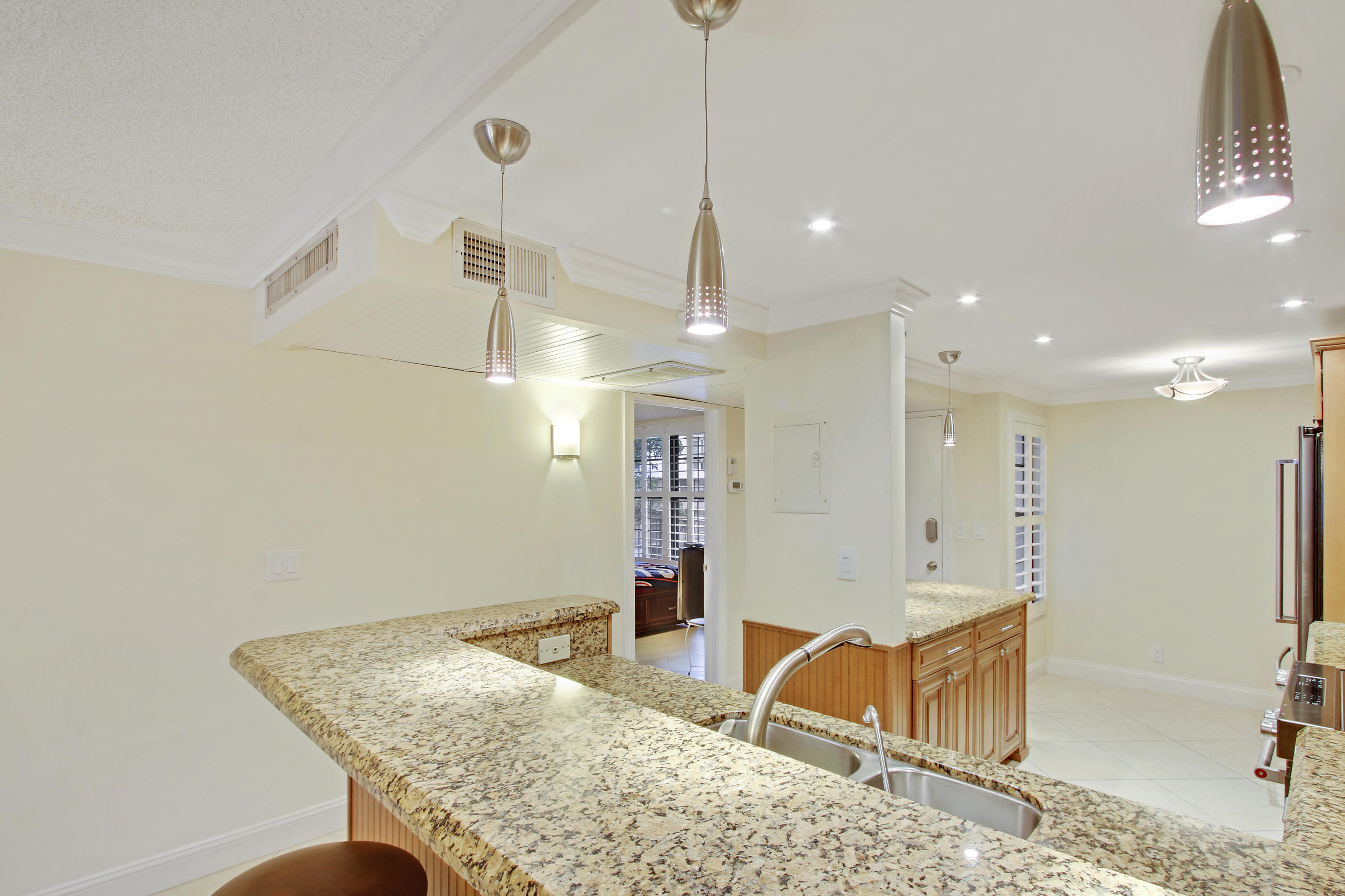1 Royal Palm Way, Unit 3020 Boca Raton, FL 33432 - Photo 6 of 20 House2-52