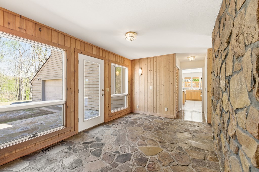 853 Caler Road Brasstown, NC 28902 - Photo 16 of 122