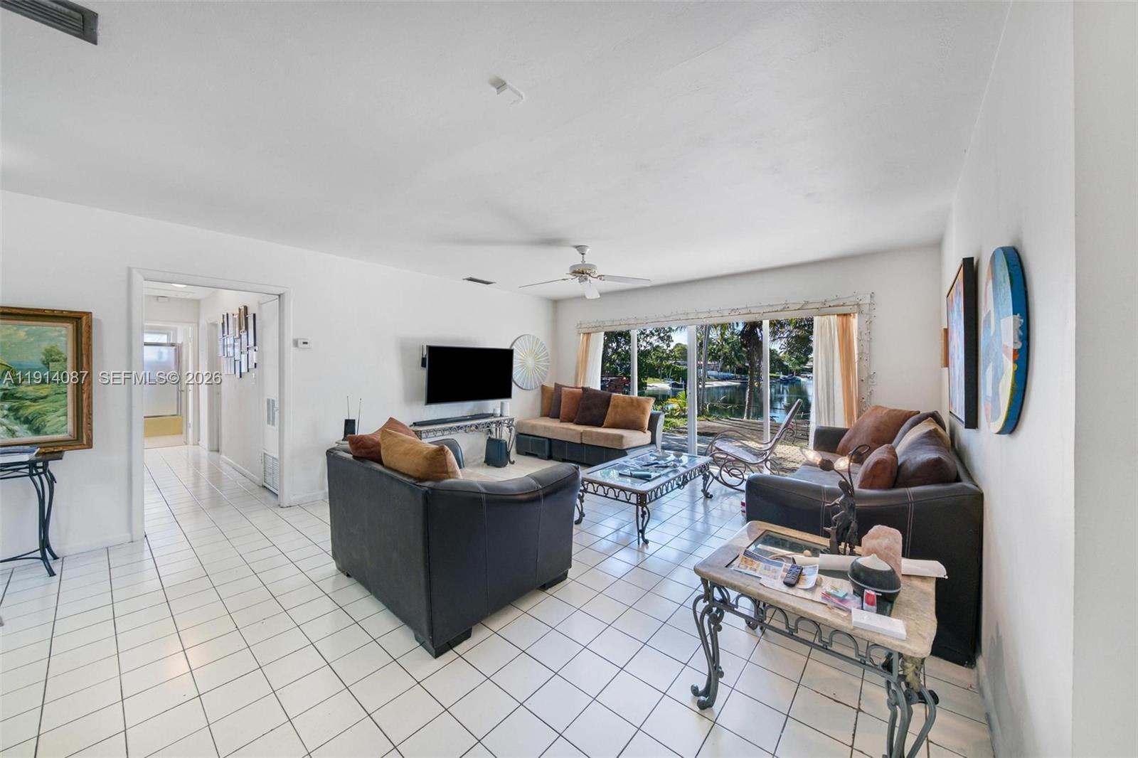 5110 Southwest 92nd Avenue Miami, FL 33165 - Photo 15 of 46