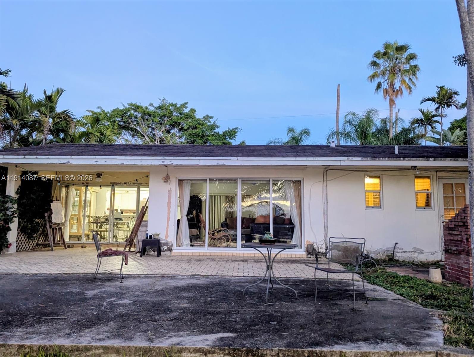 5110 Southwest 92nd Avenue Miami, FL 33165 - Photo 33 of 46