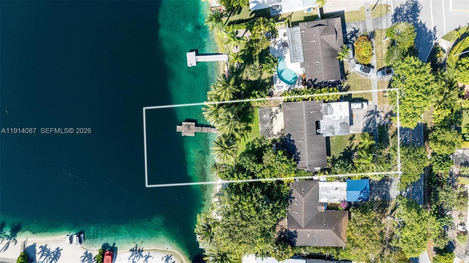 5110 Southwest 92nd Avenue Miami, FL 33165 - Photo 8 of 46