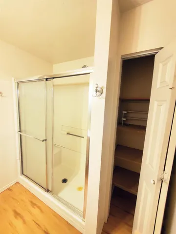 a bathroom with a toilet