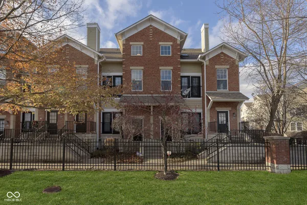 $344,900 | 6633 Reserve Drive, Indianapolis, IN 46220