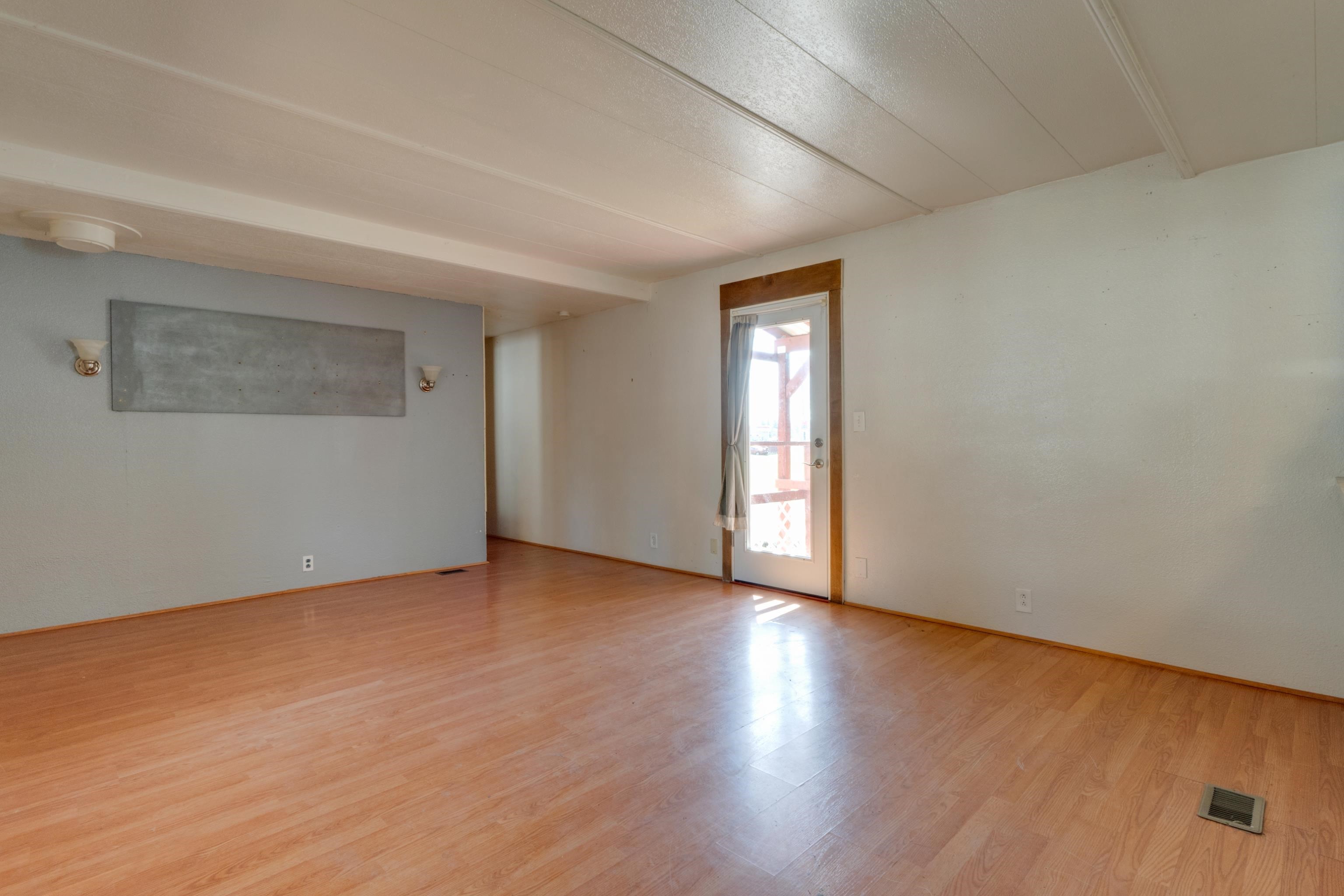 3928 East Lane Park Road, Unit 30 Mead, WA 99021 - Photo 5 of 22