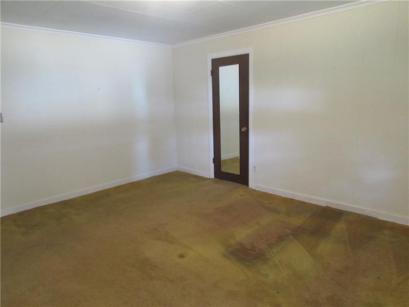 478 Hotel Road Ligonier, PA 15658 - Photo 14 of 25 Master bedroom