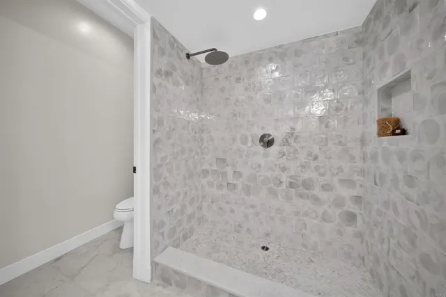 $1,899,000 | 812 North Cleveland Street, Unit 1, Oceanside, CA 92054