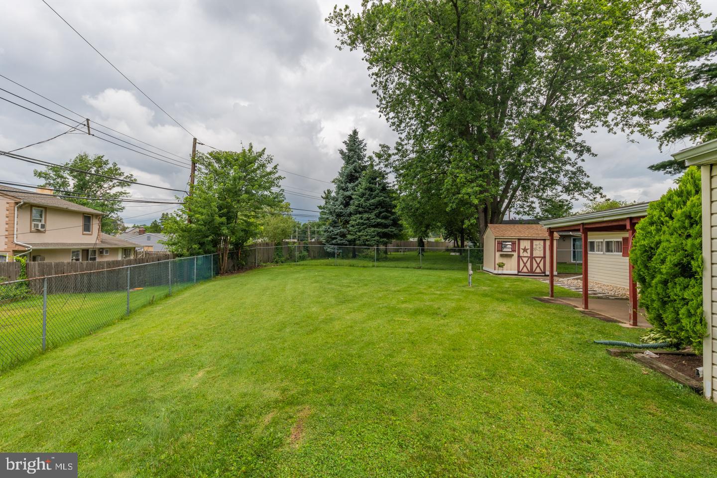 52 Gridiron Road Levittown, PA 19057 - Photo 8 of 36
