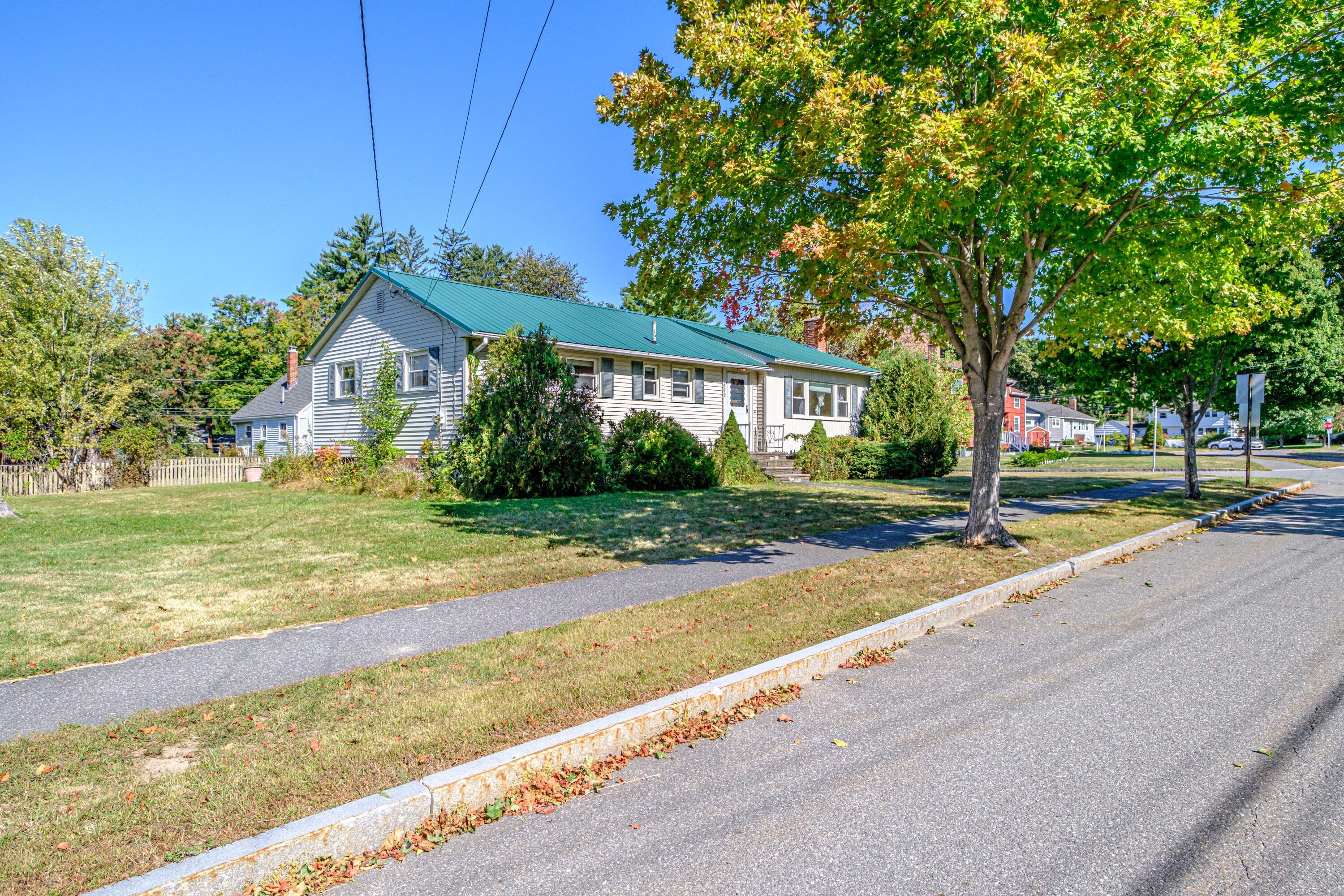 170 Wayside Road Portland, ME 04102 - Photo 2 of 28 20260924gp-62001