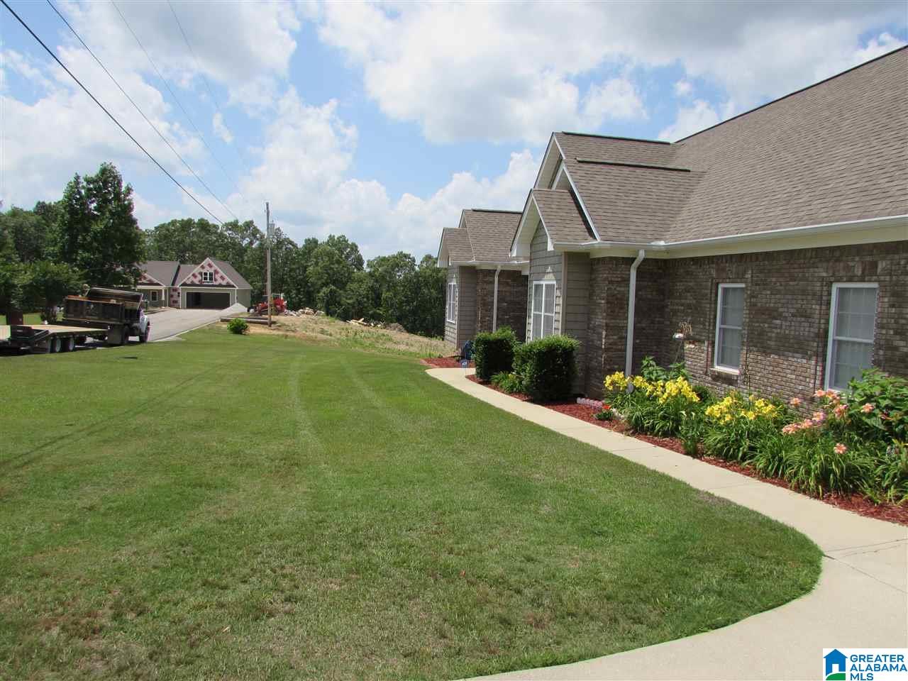 1223 Shadecrest Road Anniston, AL 36206 - Photo 5 of 34