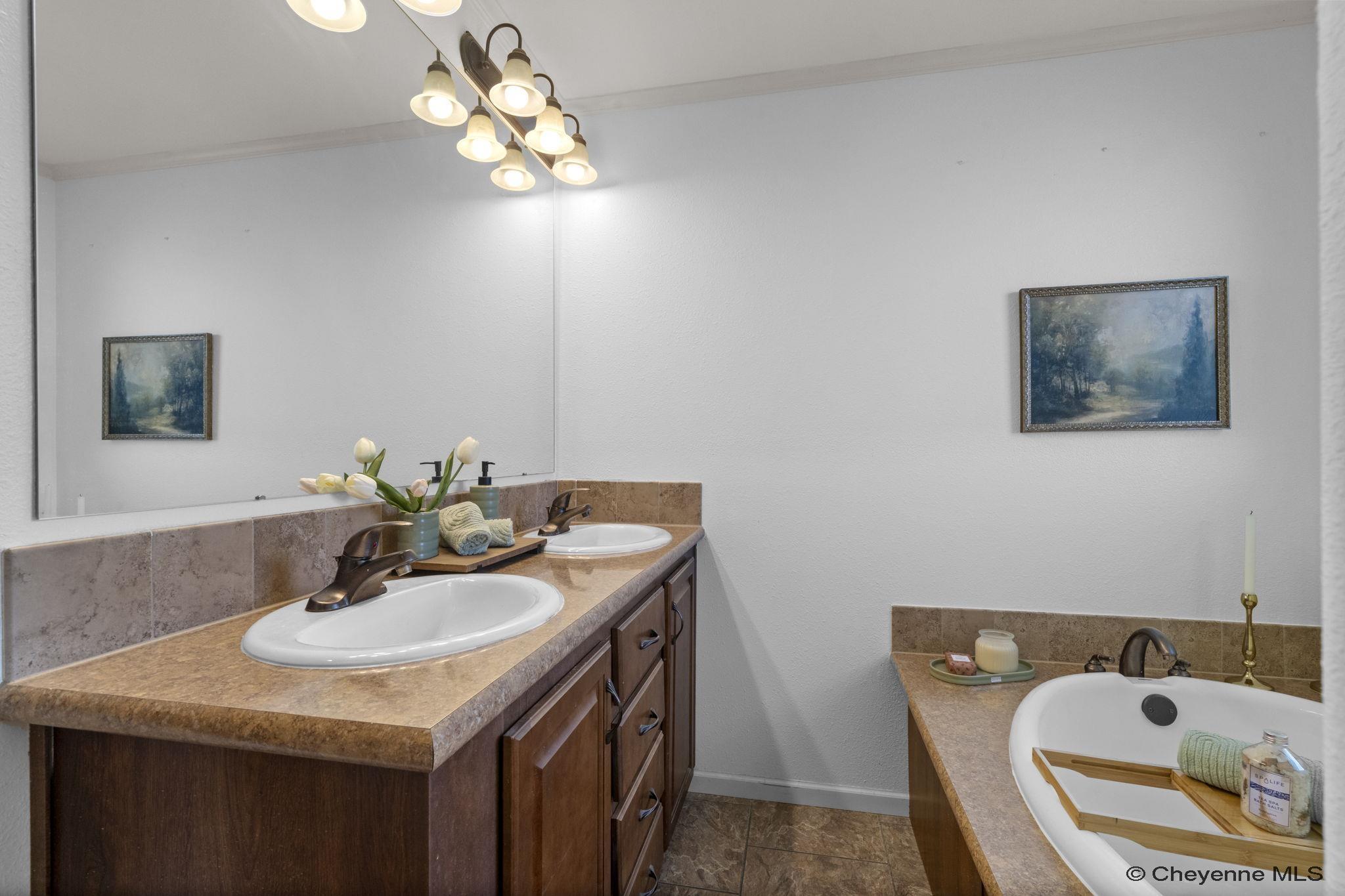7031 East Riding Club Road Cheyenne, WY 82009 - Photo 14 of 36 Gallery Image 14