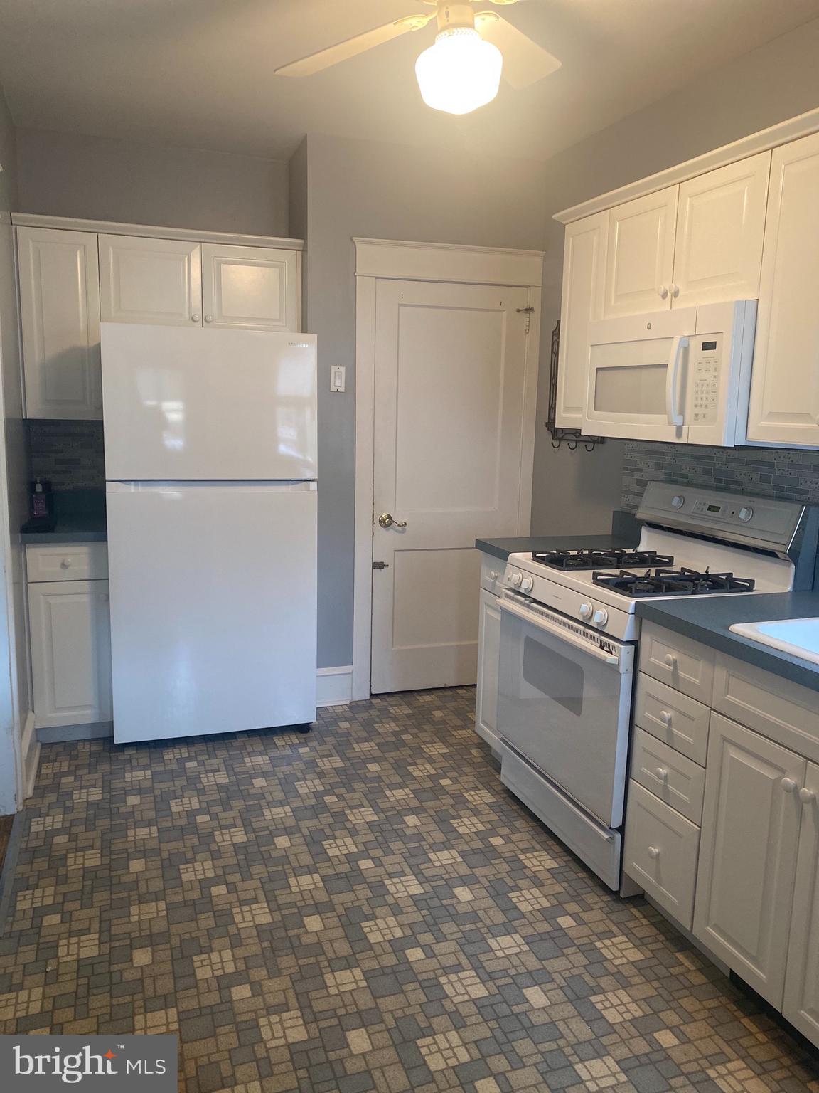 225 Parham Road Springfield, PA 19064 - Photo 16 of 30