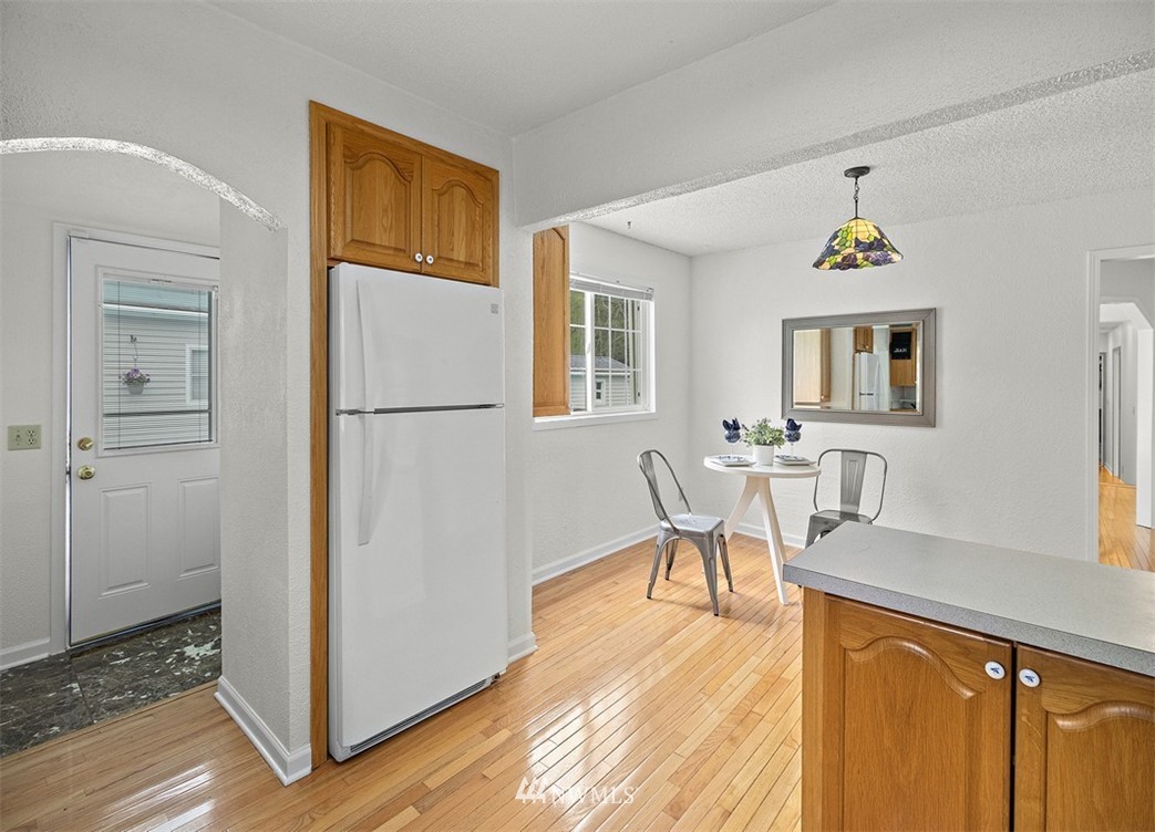 2272 Long Lake Road Southeast Port Orchard, WA 98366 - Photo 11 of 37 Gallery Image 11