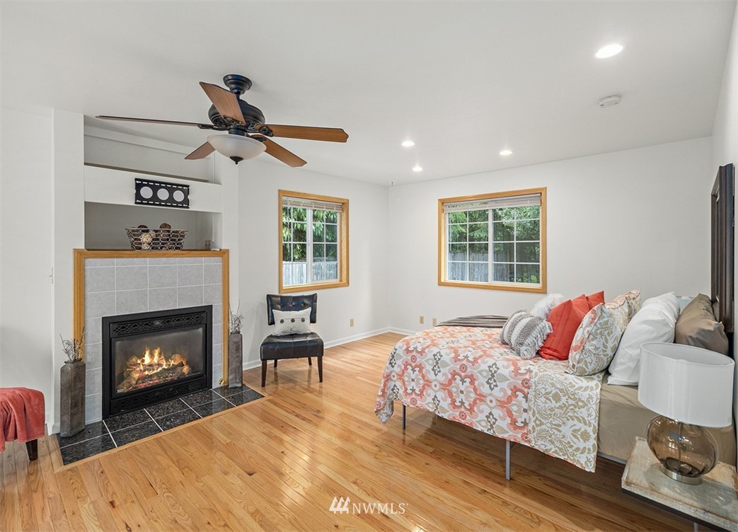 2272 Long Lake Road Southeast Port Orchard, WA 98366 - Photo 18 of 37 Gallery Image 18
