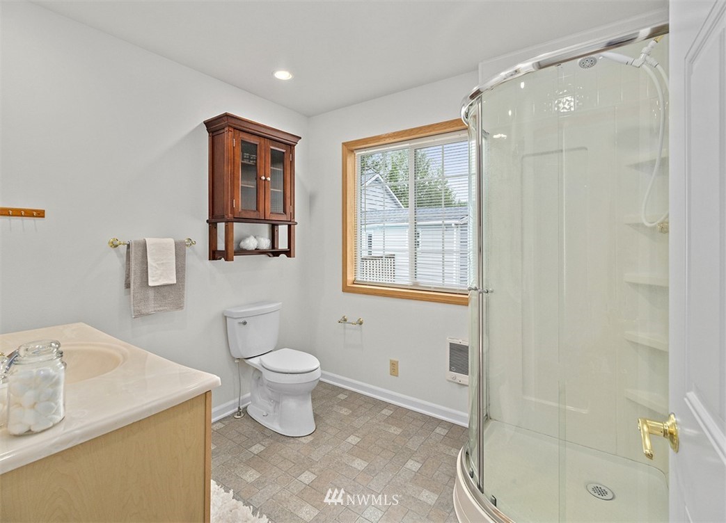 2272 Long Lake Road Southeast Port Orchard, WA 98366 - Photo 21 of 37 Gallery Image 21