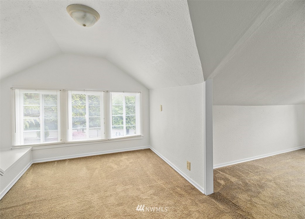 2272 Long Lake Road Southeast Port Orchard, WA 98366 - Photo 23 of 37 Gallery Image 23