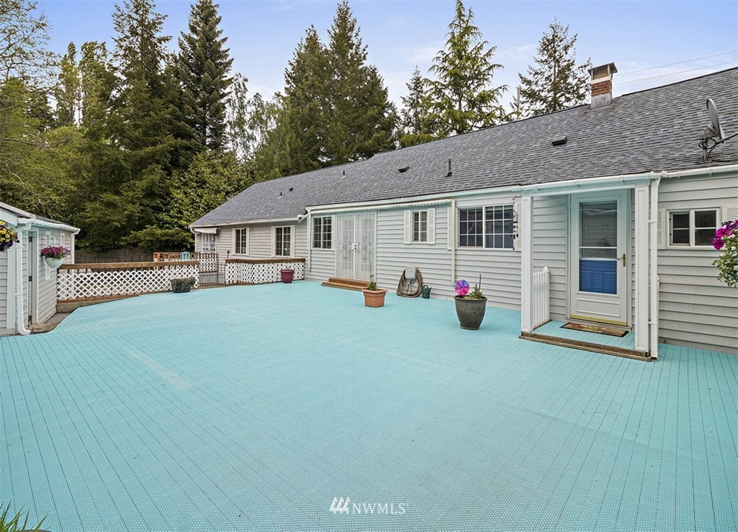 2272 Long Lake Road Southeast Port Orchard, WA 98366 - Photo 29 of 37 Gallery Image 29
