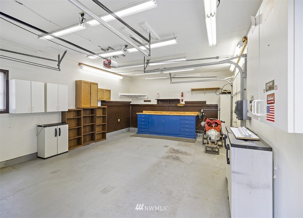 2272 Long Lake Road Southeast Port Orchard, WA 98366 - Photo 30 of 37 Gallery Image 30