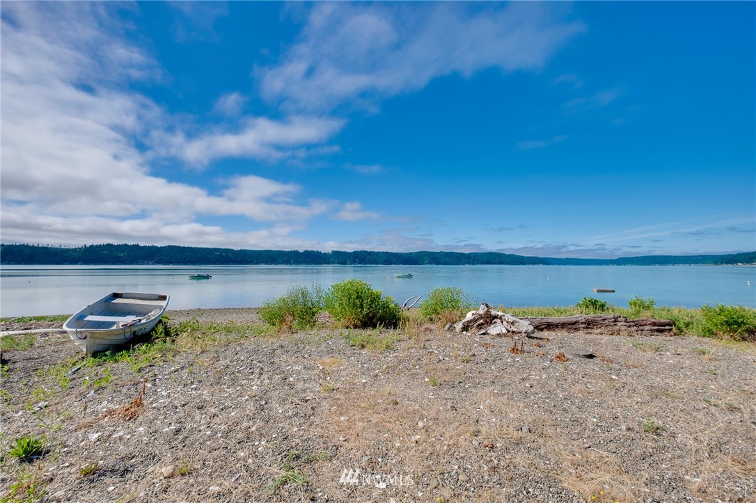 7051 Northeast North Shore Road Belfair, WA 98528 - Photo 2 of 25