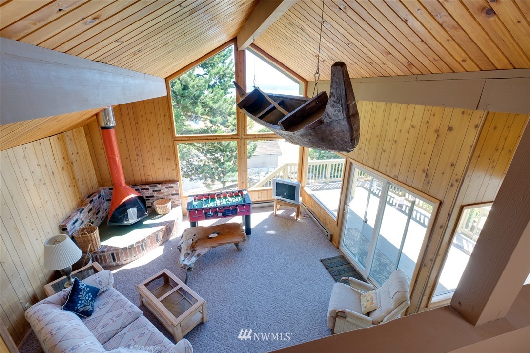 7051 Northeast North Shore Road Belfair, WA 98528 - Photo 17 of 25