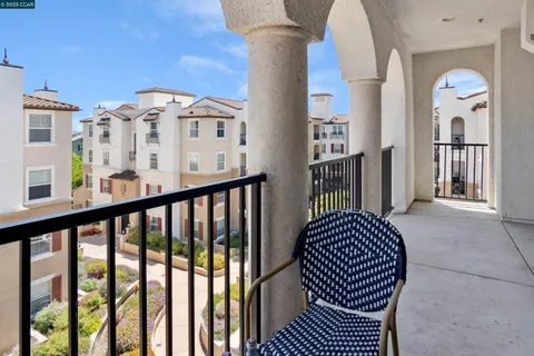 $824,900 | 3240 Maguire Way, Unit 401, Dublin, CA 94568