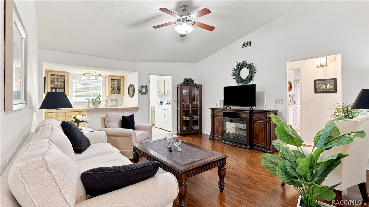1140 South Softwind Loop Lecanto, FL 34461 - Photo 10 of 58 Gallery Image 10
