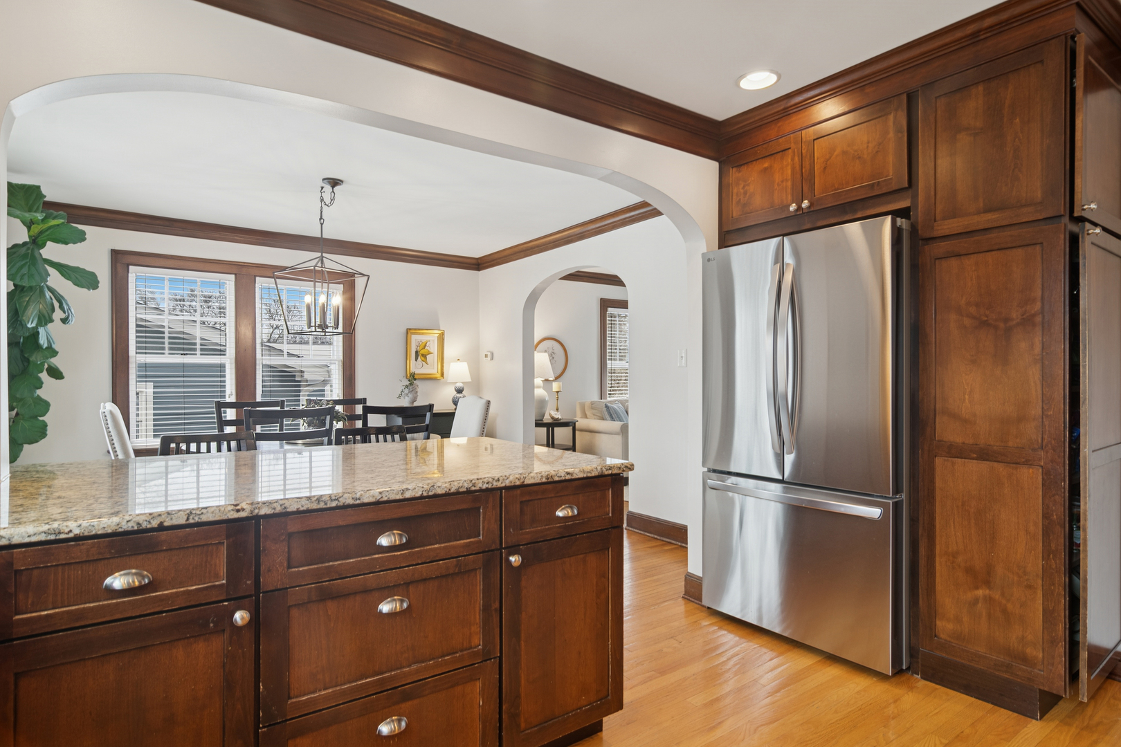 131 Walton Street Barrington, IL 60010 - Photo 12 of 26 a kitchen with refrigerator cabinets and furniture