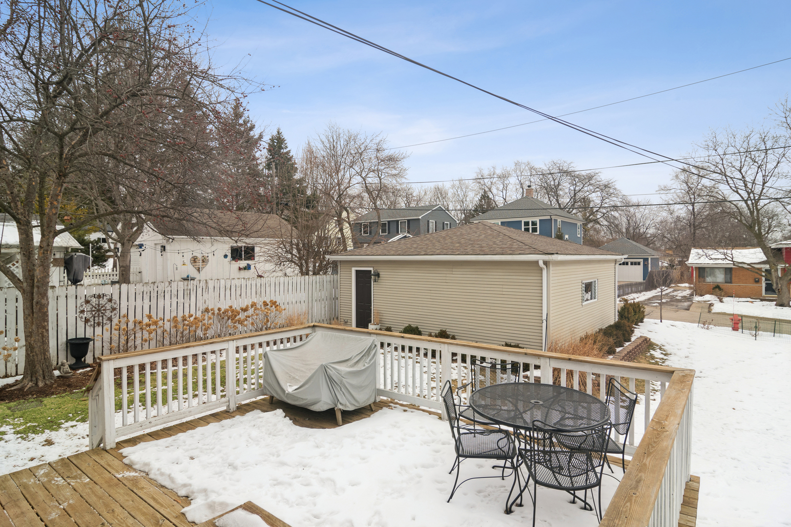 131 Walton Street Barrington, IL 60010 - Photo 21 of 26 a view of a chair and table in the house