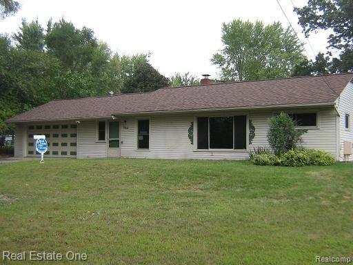 760 Crescent Lake Road Waterford, MI 48327 - Photo 1 of 10 760 Crescent Lake