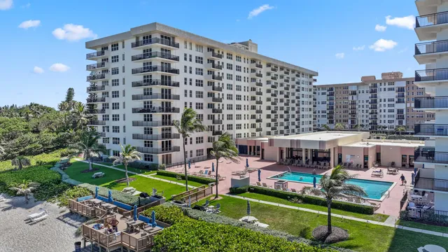 $450,000 | 1147 Hillsboro Mile, Unit 309, Hillsboro Beach, FL 33062