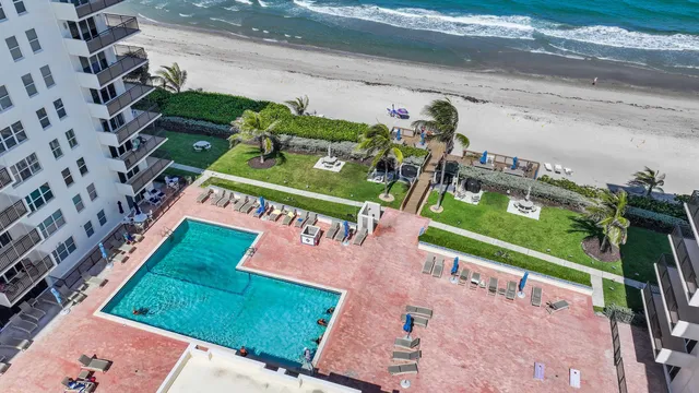 $450,000 | 1147 Hillsboro Mile, Unit 309, Hillsboro Beach, FL 33062