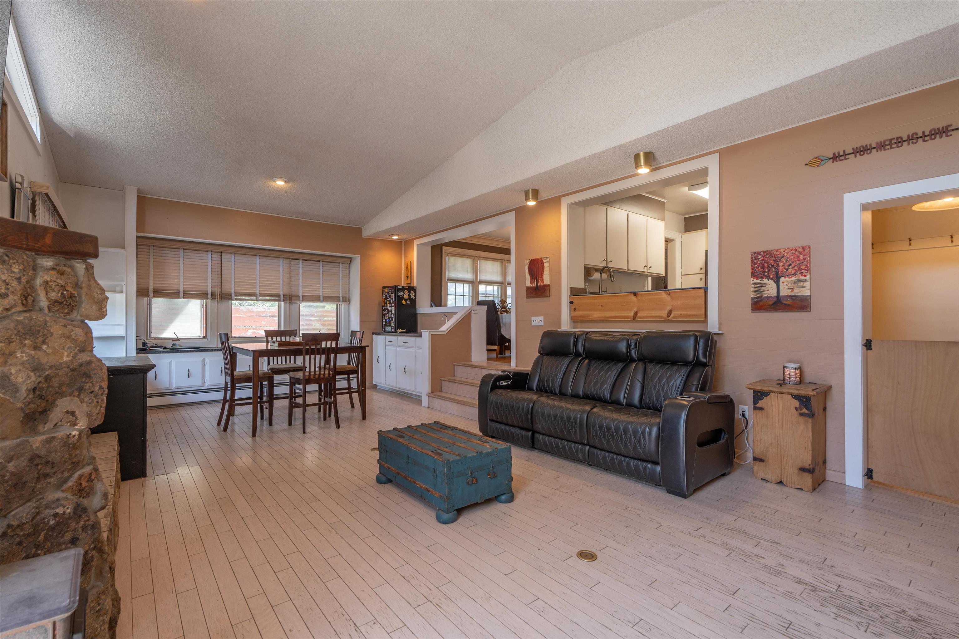 1227 South Center Street Casper, WY 82601 - Photo 16 of 41