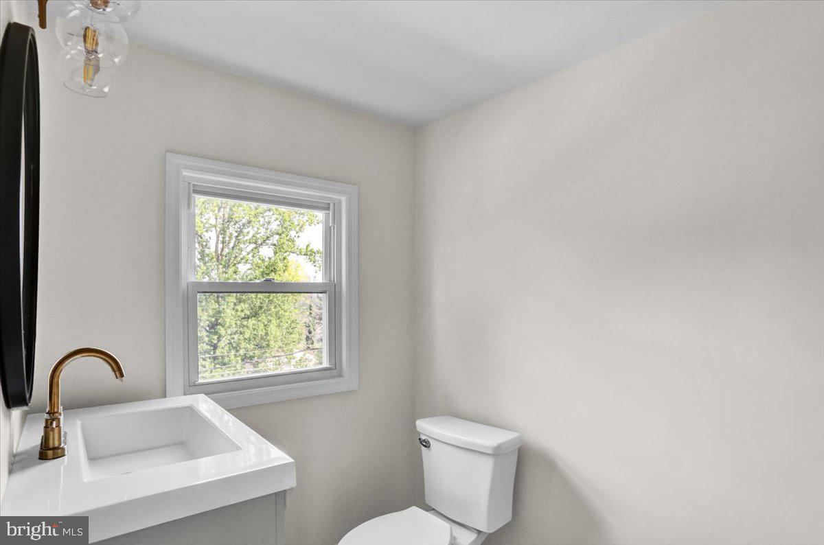 3027 Grandview Boulevard Sinking Spring, PA 19608 - Photo 28 of 47 Gallery Image 28