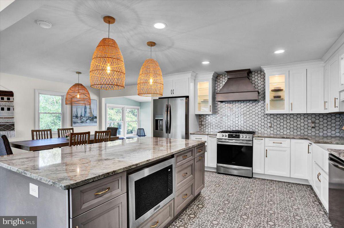 3027 Grandview Boulevard Sinking Spring, PA 19608 - Photo 3 of 47 Semi-Custom new kitchen with granite countertop