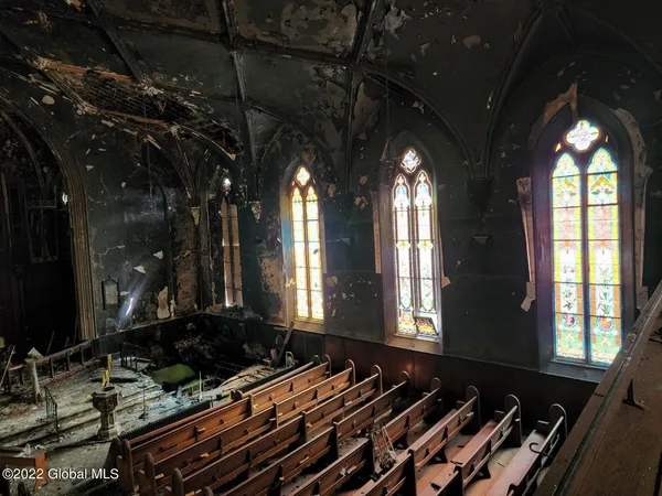 $199,900 | 615 East Main Street, Cobleskill, NY 12043