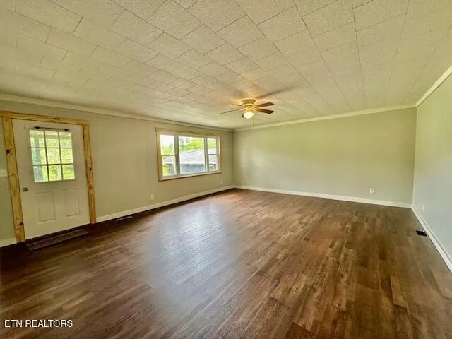 $185,000 | 63 Old Pineville Pike, Middlesboro, KY 40965