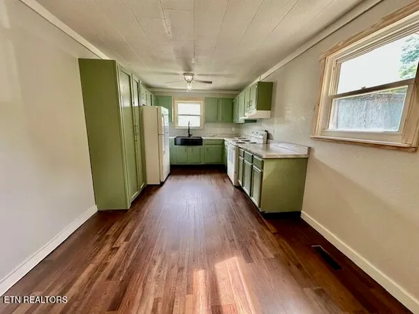 $175,000 | 63 Old Pineville Pike, Middlesboro, KY 40965