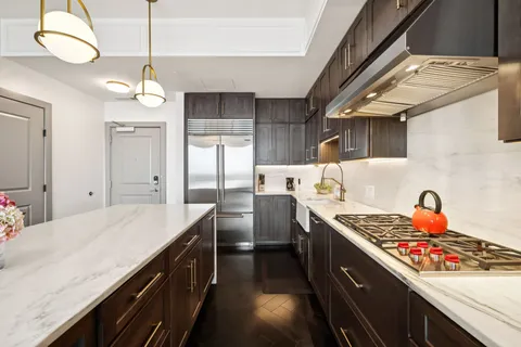 $1,825,000 | 1616 West End Avenue, Unit 2701, Nashville, TN 37203