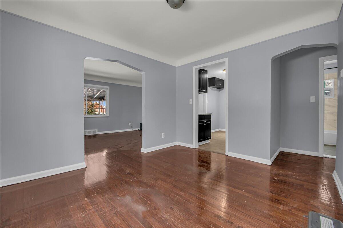 17212 Sunderland Road Detroit, MI 48219 - Photo 13 of 24 13-17212 Sunderland Rd-13