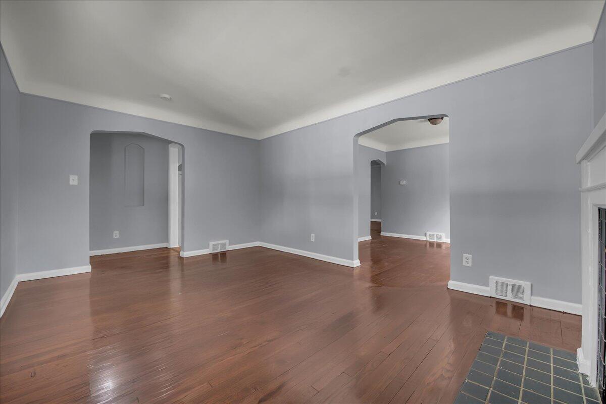 17212 Sunderland Road Detroit, MI 48219 - Photo 6 of 24 06-17212 Sunderland Rd-6