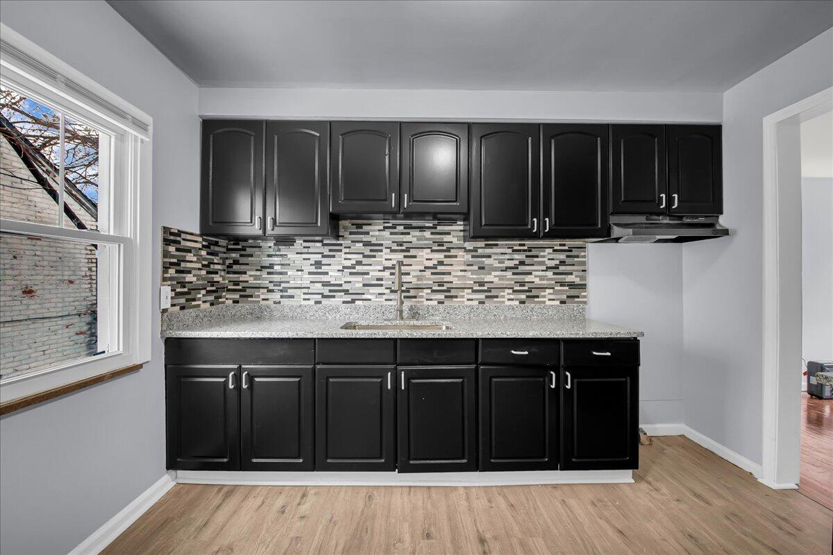 17212 Sunderland Road Detroit, MI 48219 - Photo 8 of 24 08-17212 Sunderland Rd-8