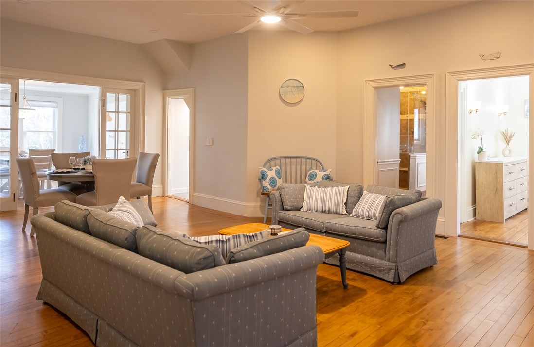 244 Kingstown Road Narragansett, RI 02882 - Photo 13 of 48
