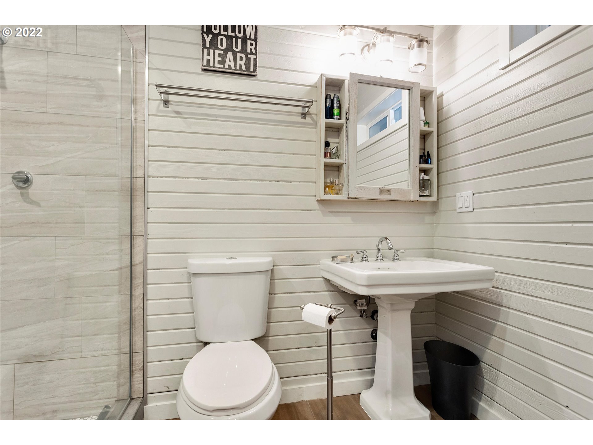 11177 Southeast Mather Road Clackamas, OR 97015 - Photo 15 of 31 Gallery Image 15