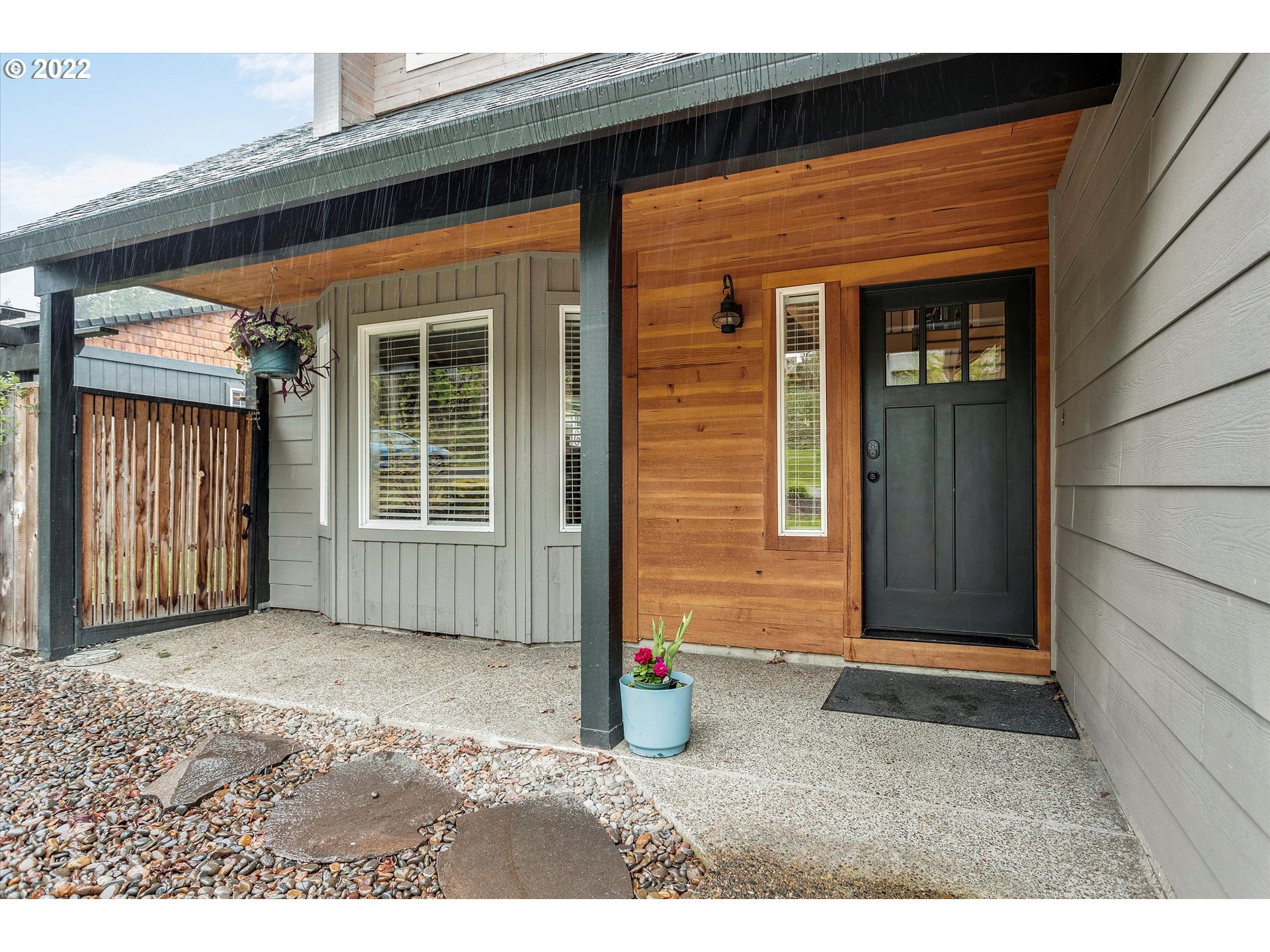 11177 Southeast Mather Road Clackamas, OR 97015 - Photo 4 of 31 Gallery Image 4